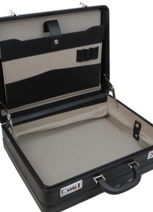 Дипломат из эко кожи portfolio черный