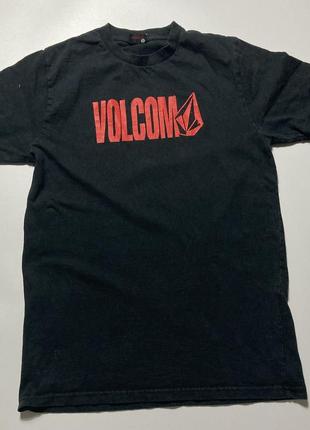 Футболка volcom tee