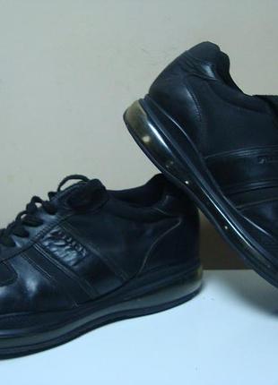 Супер кросівки prada 44p. (оригинал!)