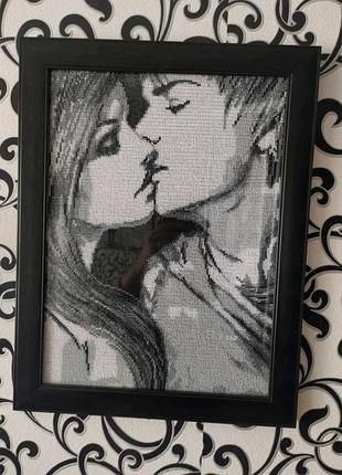 Картина із бісеру вишита "поцілунок"💋