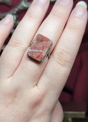 Серебряное красное кольцо с яшмой прямоугольное печатка2 фото