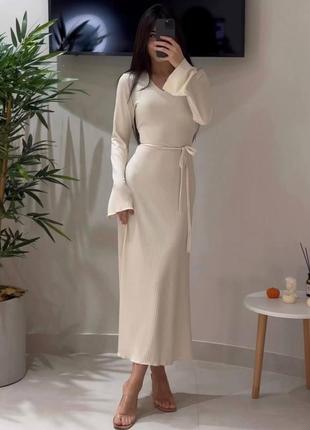 Удивительное женское длинное платье в широкий рубчик мустанг8 фото