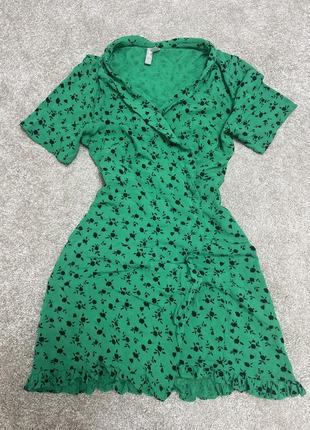 Платье мини зеленая