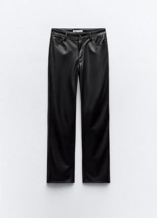 Брюки zara straight-leg high-waist из искусственной кожи3 фото