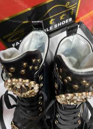 Снікерси черевики кеди з коронами демісезонні2 фото