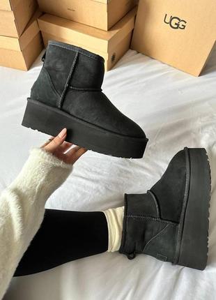 Стилни ugg premium mini platform black