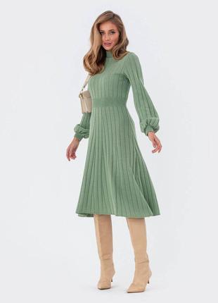 Платье-клеш светло-зеленая мелкой вязки &lt;unk&gt; 773322 фото