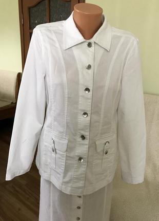 Джинсовая куртка-пиджак