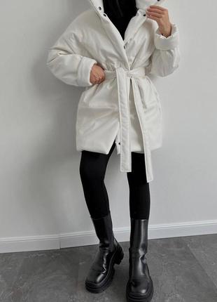 Курточка теплая экокожа на синтепоне черная и белая10 фото