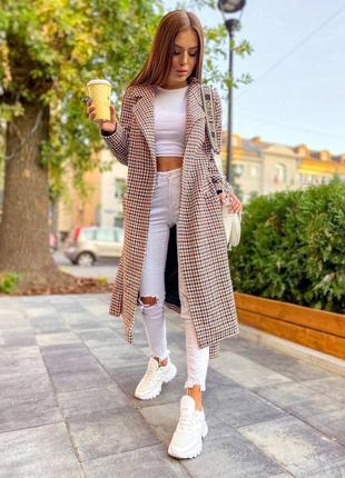 Трендовое пальто в модную «гусиную лапку»7 фото
