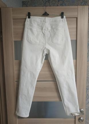 Стильные высокие джинсы мом10 фото