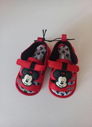 Босоніжки червоні мікі маус mickey mouse