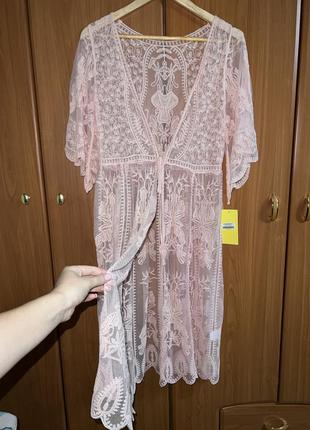 Нежно розовый ажурный кружный халат2 фото