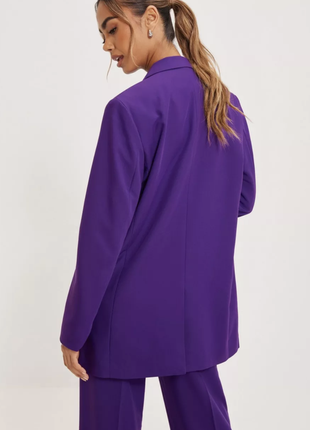 Базовый удлиненный фиолетовый пиджак от премиального бренда jjxx3 фото