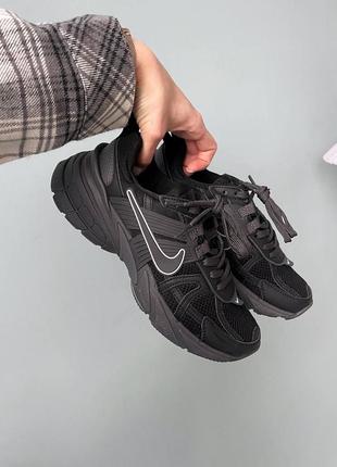 Nike v2k run кроссовки