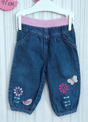 Синие джинсы с вышивкой f&f р. 6-9 мес