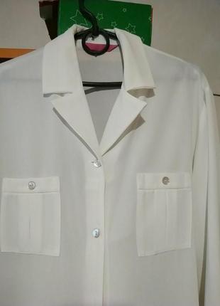 Белая женская блуза