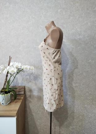 Лягенькое короткое трикотажное платье на брителях с цветочным принтом boohoo, s2 фото