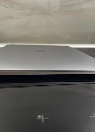 Macbook air, 13” space gray, i5, 8/256gb4 фото