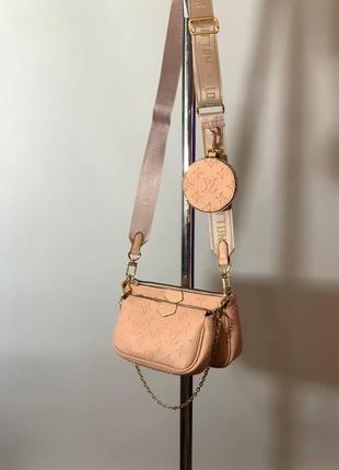 Женская сумка кросс боди louis vuitton  молодежная модель 3 в 1 тренд сезона  ремешок текстильный брендовый луи виттон
