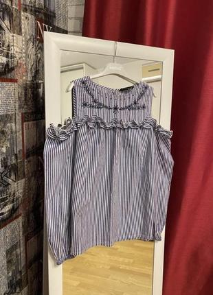 Гарна стильна сорочка з відкритими плечима і чарівною вишивкою, dorothy perkins, m, 384 фото