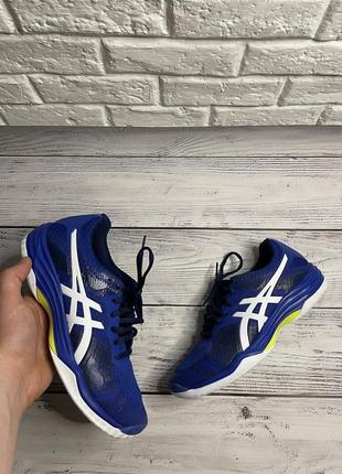 Кросівки asics gel-tactic1 фото