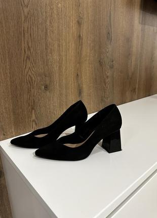 Шикарные туфли stradivarius