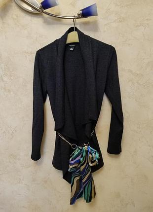 Красивый шерстяной кардиган лёгкое пальто на красивом ярком поясе