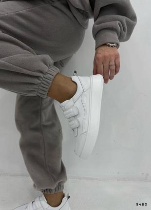 Белые кроссовки натуральная кожа2 фото
