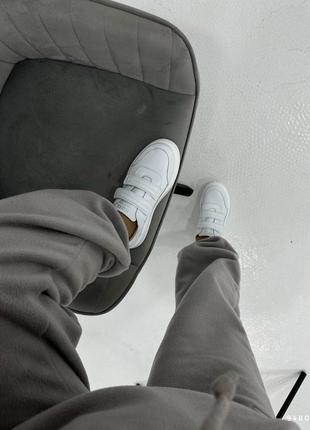 Белые кроссовки натуральная кожа9 фото