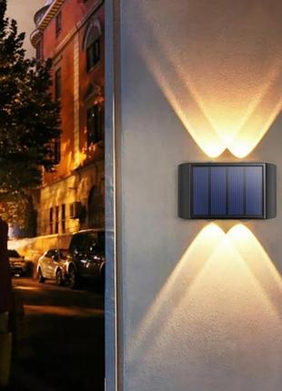 Уличный светильник на солнечной батарее1 фото