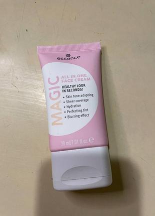 Essence крем с тонким эффектом magic all in one face cream1 фото