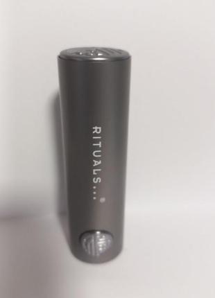 Rituals fortune lip balm repair восстанавливающий бальзам для губ.