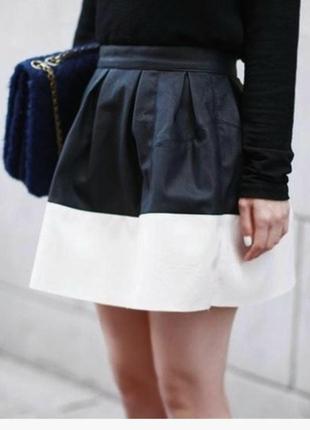 Черно белая юбка