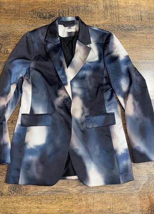 Атласний піджак тай-дай шовковий жакет подовжений блейзер h&amp;m сатиновый пиджак атласный пиджак однобортный пиджак7 фото