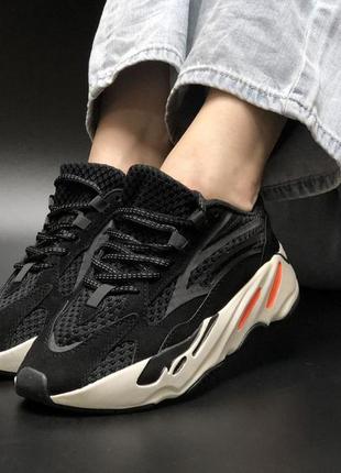 Кросівки жіночі adidas yeezy boost 700, кросовки женские адидас изи 7009 фото