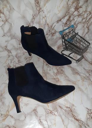 Темно-сині демі черевики човники з резинками-вставками, на підборах2 фото