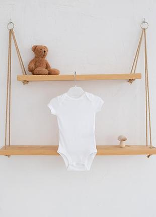 Базовые белые боди от картерс на короткий рукав.