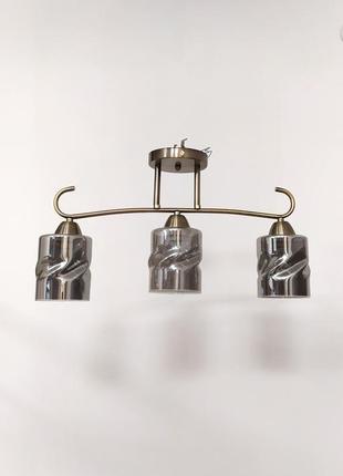 Люстра на 3 плафони