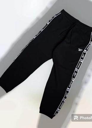 Спортивные штаны reebok ri tape jogger black2 фото