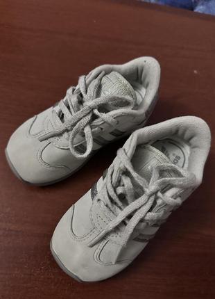 Детские кроссовки adidas2 фото