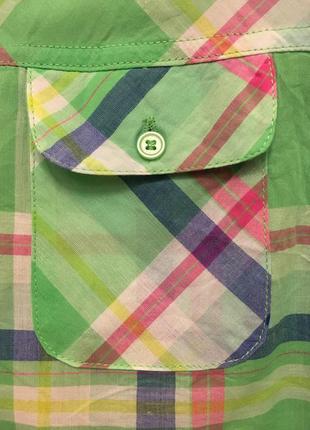 Очень красивая и стильная брендовая рубашка в клетку.