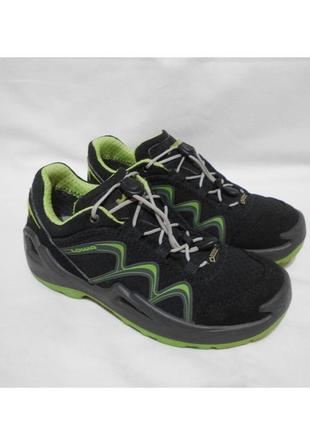 Kроссовки lowa innox  gore-tex black/lime р. 32.