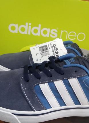 Стильні кросівки adidas 2
