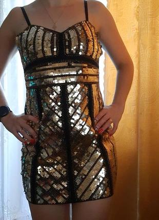 Великолепное платье boohoo расшитое пайетками и бисером2 фото
