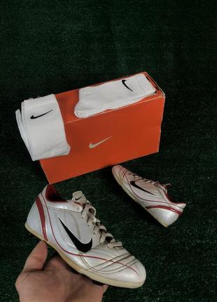Бутсы от nike