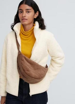 Бананка uniqlo