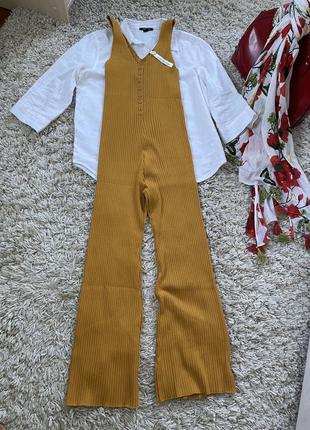 Стильный новый комбинезон с брючками в рубчик,цвет горчица,gest monique,p.34-36