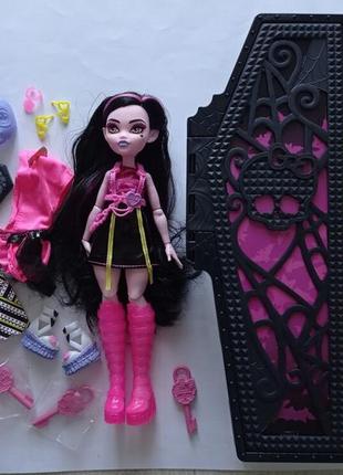 Кукла дракулаура шкаф неон монстер хай monster high draculaura neon mattel.1 фото