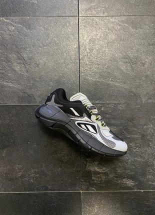 Кроссовки спортивные мужские competición reebok zig kinetica gray black3 фото